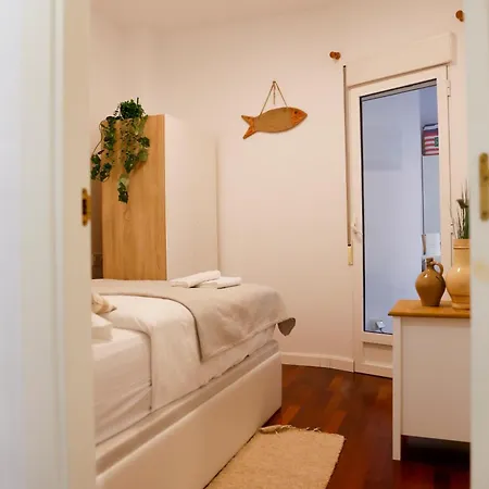 Casas 349h Santa Barbara